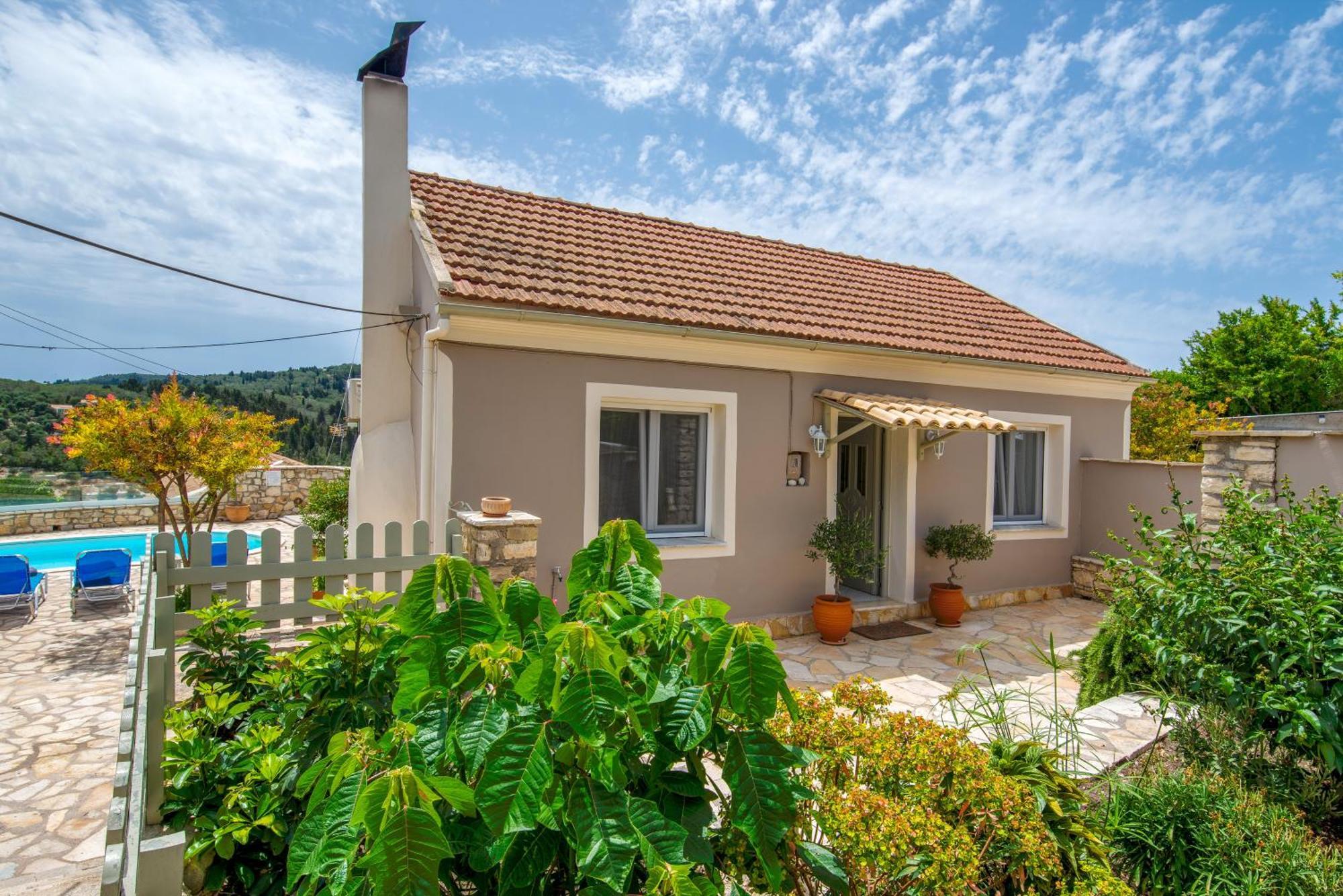 Loggos Seaview Cottage With Private Pool By Konnect Longós Esterno foto